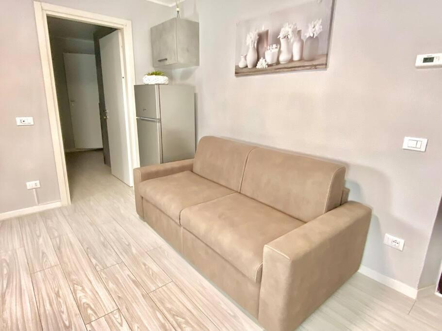 Elegant Apartment- 8 Mins Walk To Center - Free Parking Côme